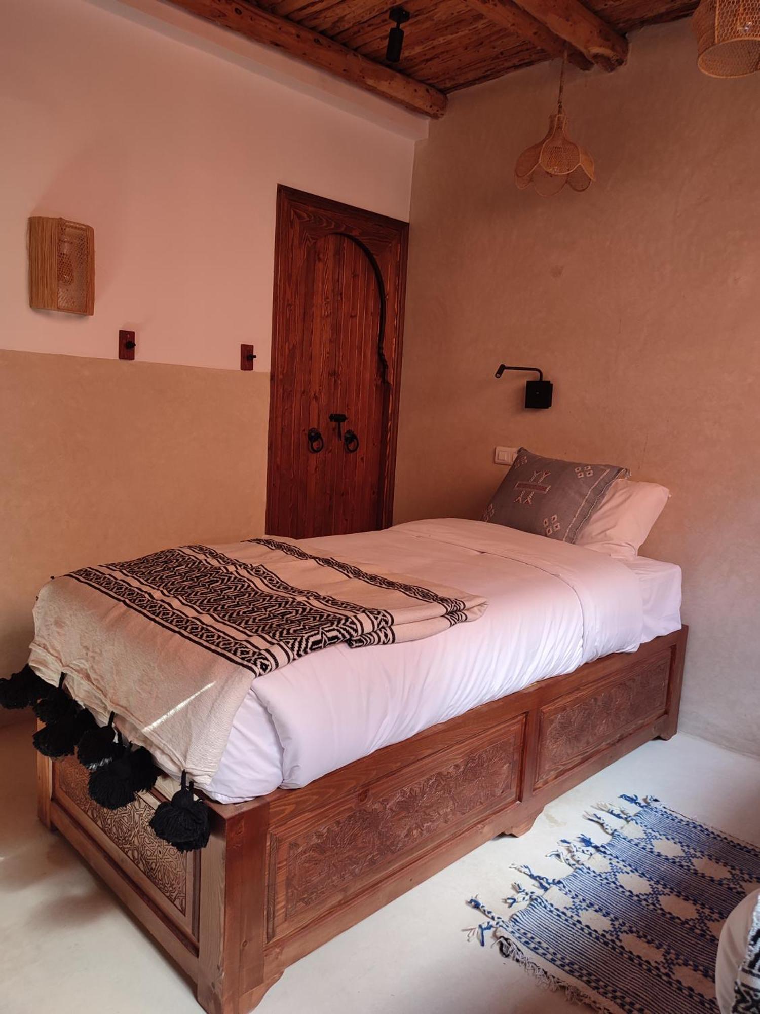 Private Room In Apartment Tov Taghazout Eksteriør billede